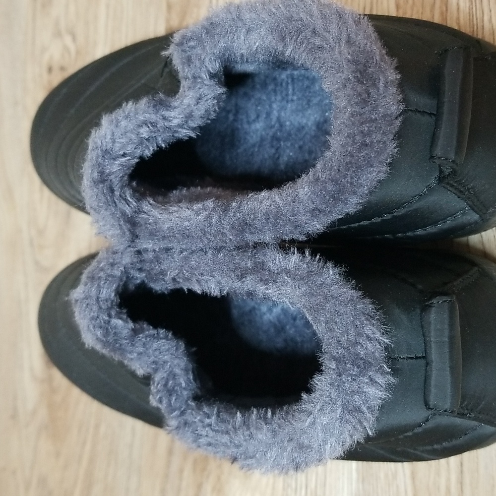 Boojoy BJ Black Winter Slip On Snow Boots Size 11.5 - Picture 5 of 11